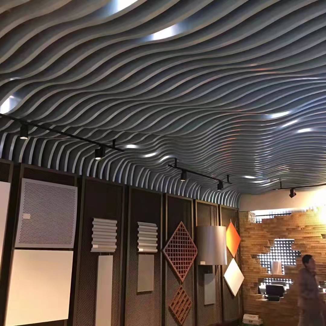 品腾铝方通---办公室铝方通吊顶颜色如何搭配?