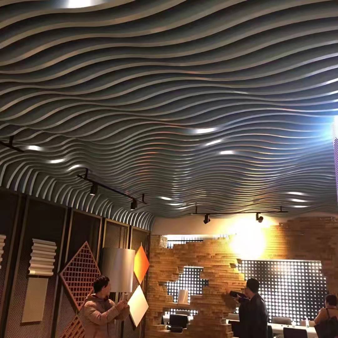 品腾铝方通---铝方通适合什么地方?