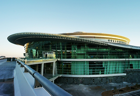 鄂尔多斯机场铝方通吊顶